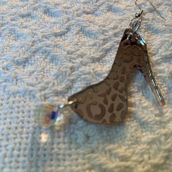 Bronze Leopard Print Stiletto Dangle Earrings - Picture 3 of 5